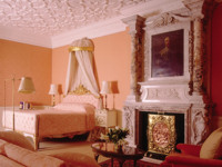 Cliveden - Bedroom 200x150