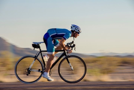Find out why Oman is so popular with the Lycra brigade 