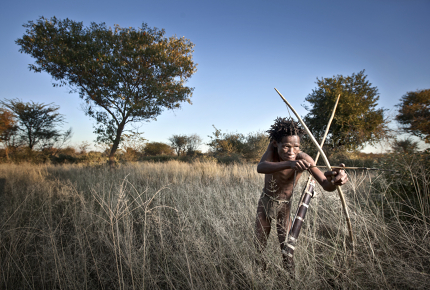 The San in Namibia teach tourists traditional skills