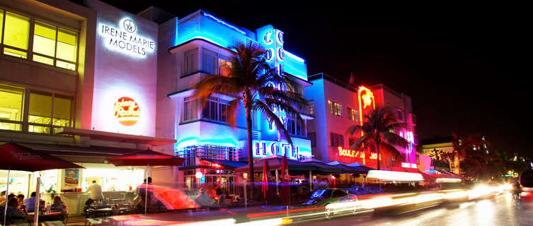 Ocean Drive by night, Miami