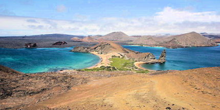 Take a cruise to get the full Galapagos experience 