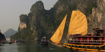 Relax with a cruise around Halong Bay