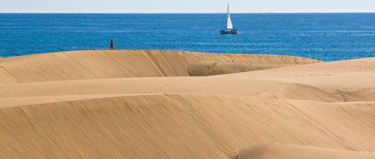 Large dunes flank the idyllic Maspalomas Beach