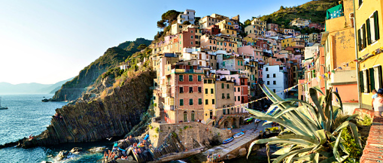 Why are things turning ugly in otherwise pretty Cinque Terre?