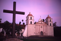 Santa Barbara Mission © Santa Barbara Conference & Visitors Bureau & Film Commission