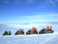 Skidoos © Icelandic Tourist Board