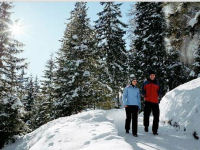 Winter walking in Davos © swiss-image.ch