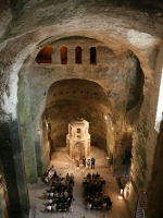 Underground church in Aubeterre © Yves Samuel www.photosbordeaux.com