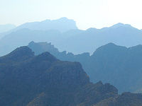 Mallorca's undulating backdrop © Creative Commons