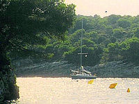 A calm Menorcan bay © Creative Commons