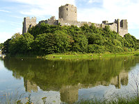 Pembroke Castle © Creative Commons/Athena's pix