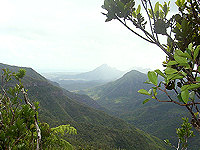 Mauritian mountains © Creative Commons/Avinash Meetoo