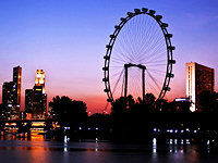 Singapore Flyer © Jon Yeomans