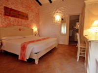Sardinian-style room © Hotel Don Diego