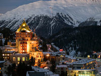 Spring ski in the Alps this Easter © Creative Commons / ForsterFoto