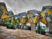 Enjoy contemporary architecture in Rotterdam © Creative Commons / batintherain