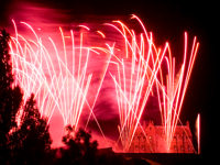 Fireworks rocket over Edinburgh © Creative Commons / theedinburghblog.co.uk