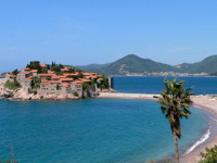 Sveti Stefan's island town © Creative Commons / pellaea's