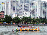 Hong Kong Dragon Boat Carnival © Creative Commons / Mr Wabu