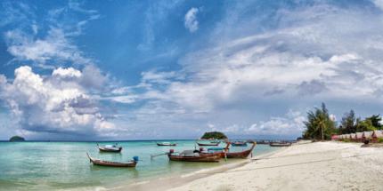 Thailand's east shore © Creative Commons / AmpamukA